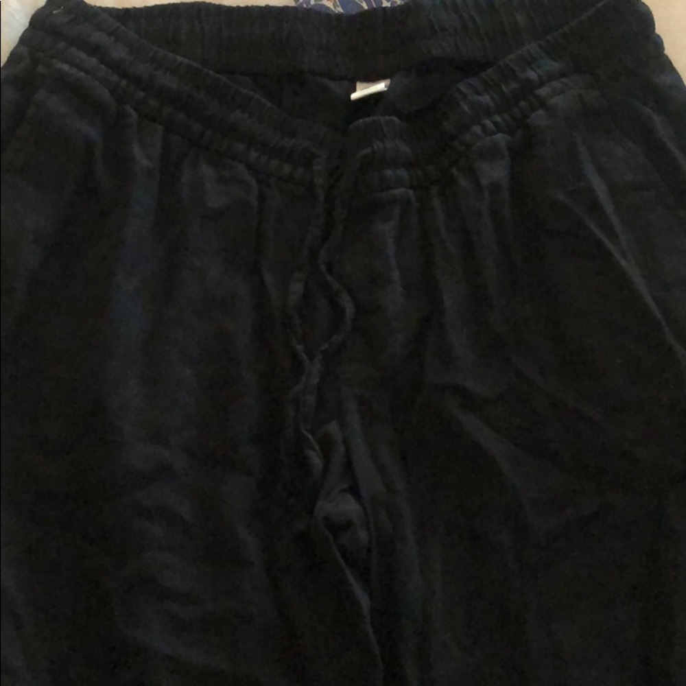 Black old navy pants